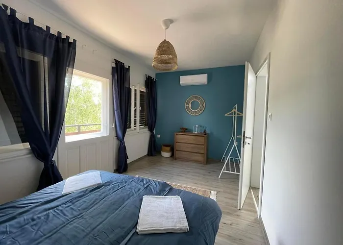 Z-homes アパート *