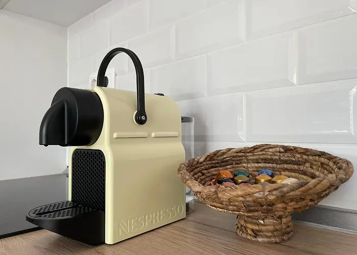 Z-homes アパート *